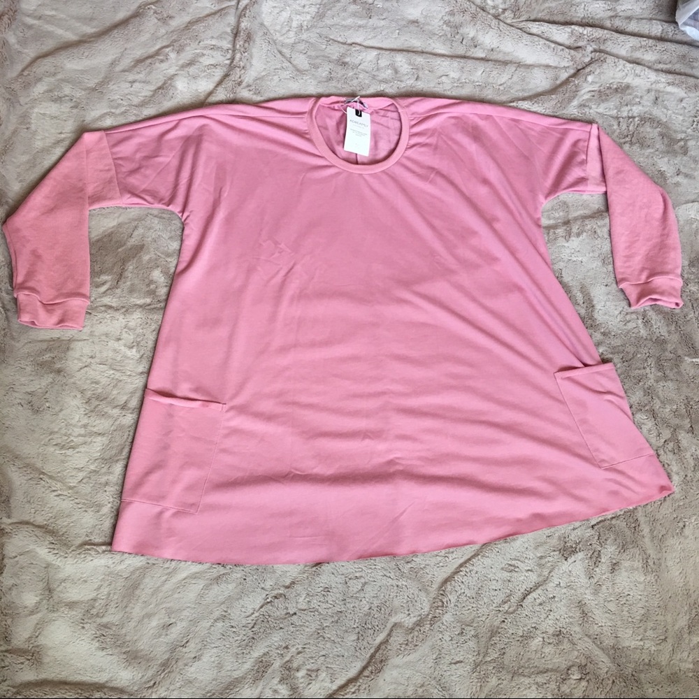 🆕 Adreamly Rose Colored Top with Pockets 2XL